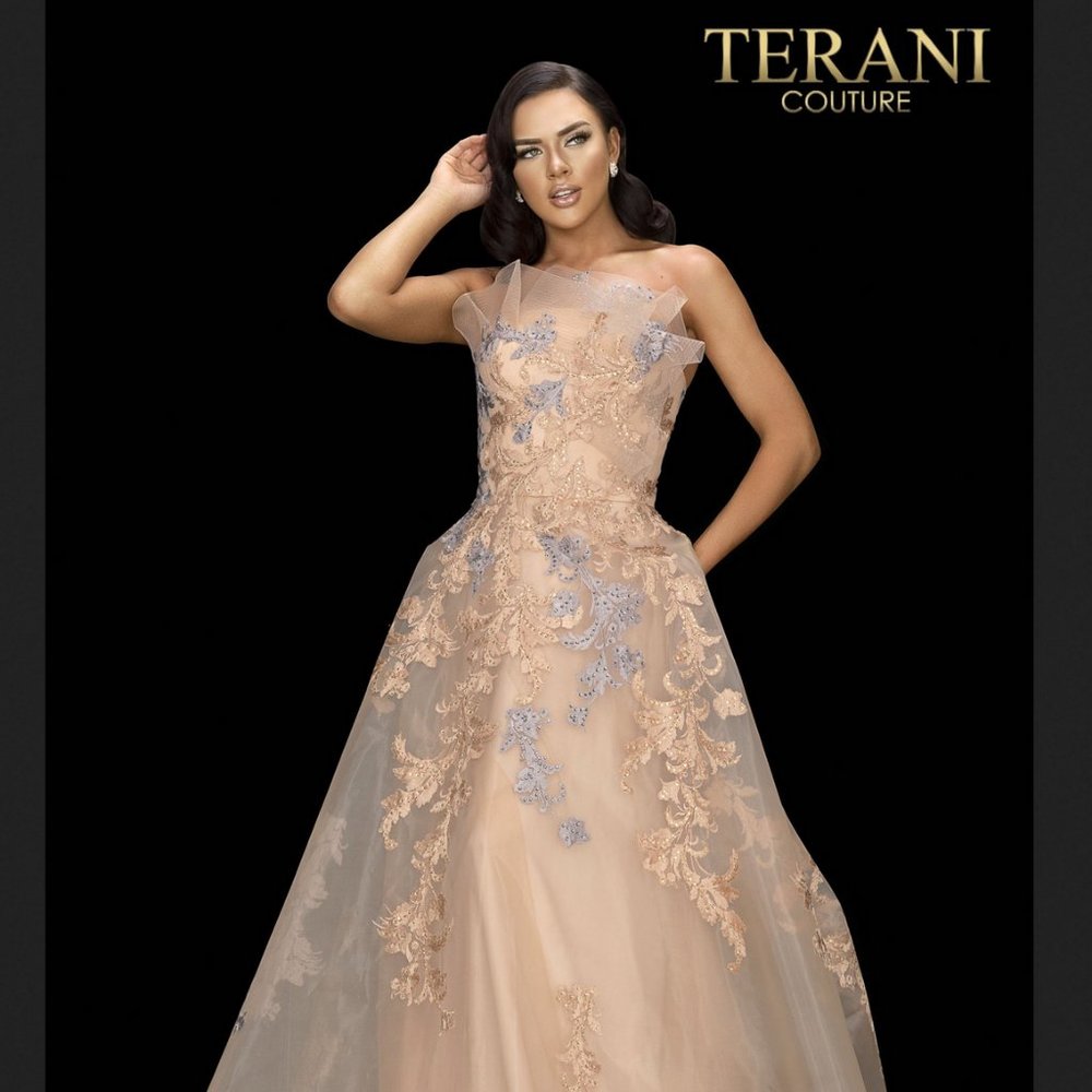 Strapless lace applique long evening ball gown